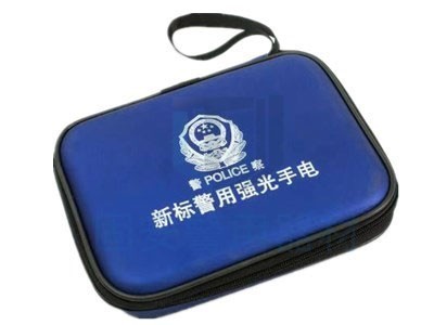 新標(biāo)強(qiáng)光手電